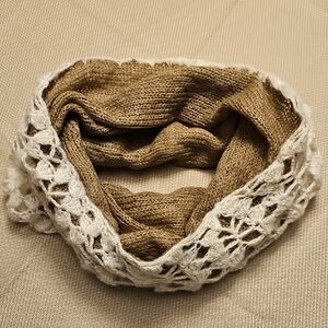 Betsey Johnson Tan and White Crochet Scarf
